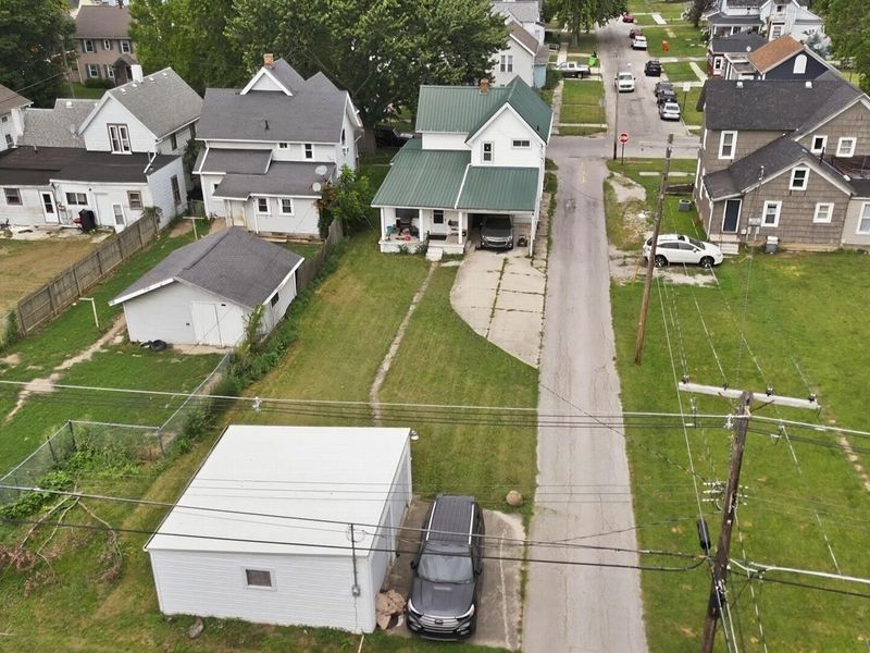 127 E High Street , Fostoria, OH 44830 Photo 25