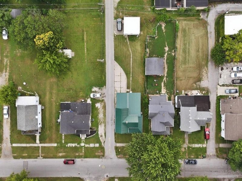 127 E High Street , Fostoria, OH 44830 Photo 26