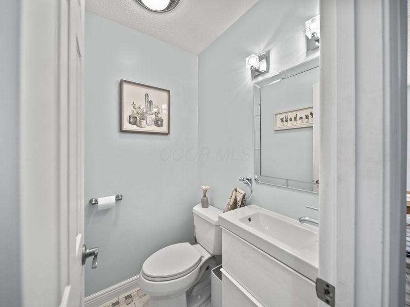 886 Thirlwall Court, Westerville, OH 43081 Photo 23