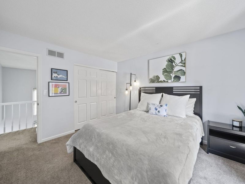 886 Thirlwall Court, Westerville, OH 43081 Photo 32