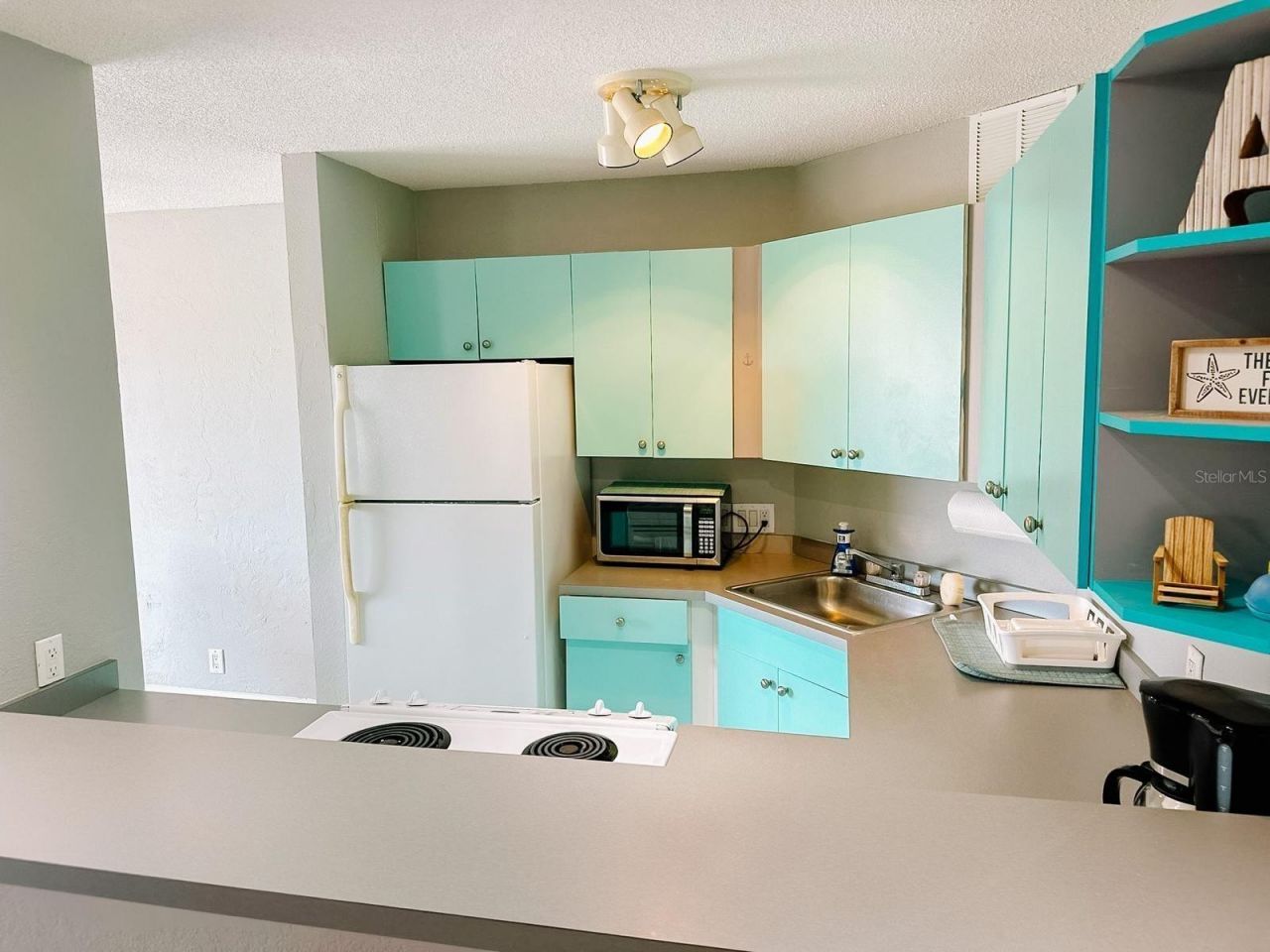 3315 58th Avenue S, Unit 414, Saint Petersburg, FL 33712 Photo
