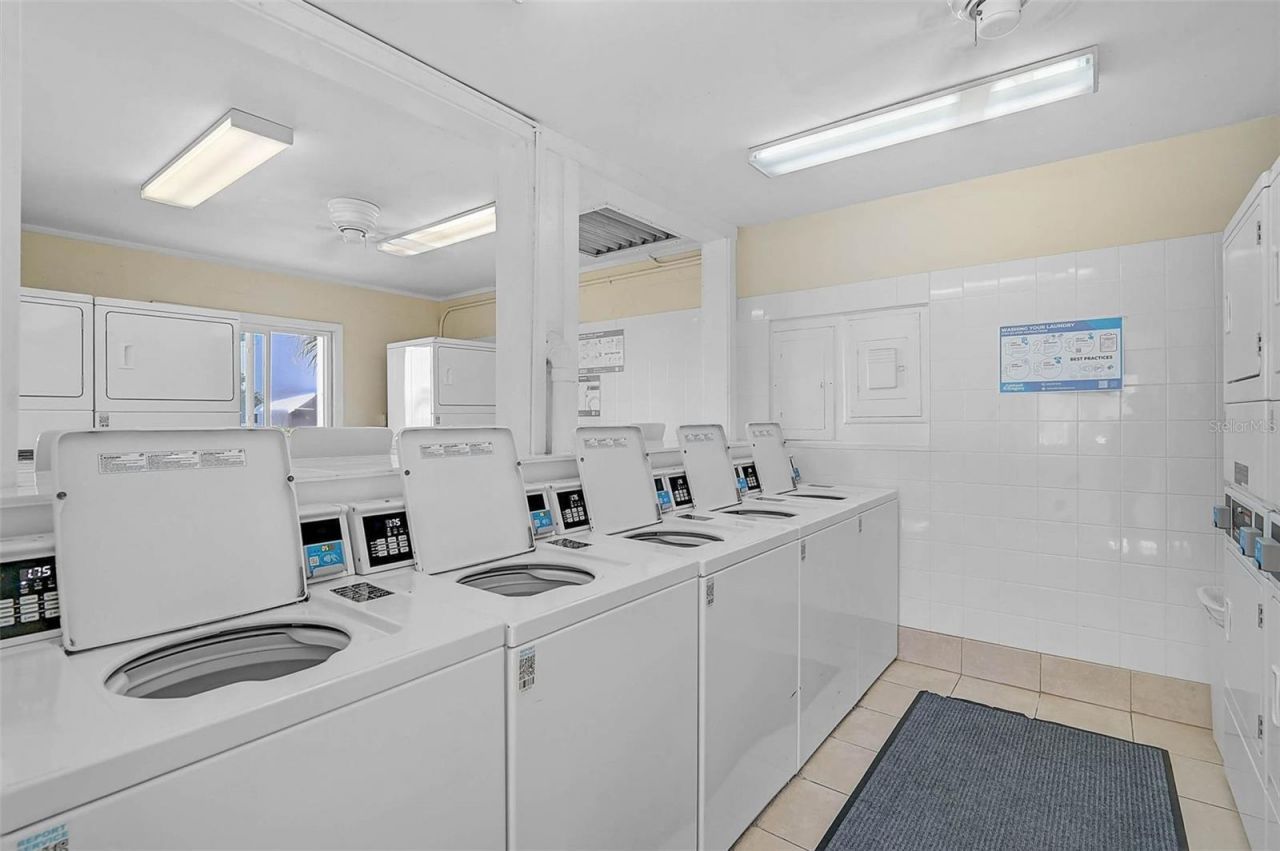 5940 Easy Street, Unit K31, Bradenton, FL 34207 Photo