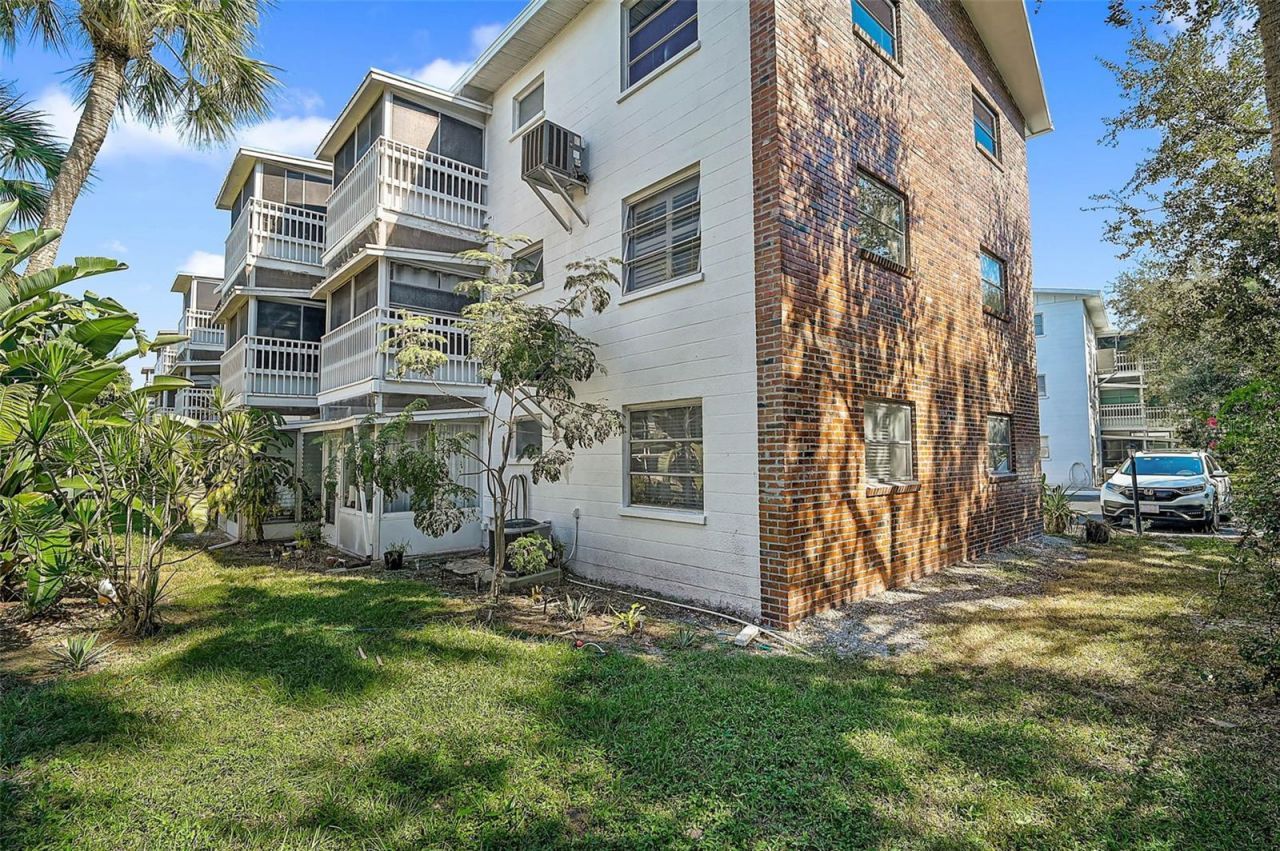 5940 Easy Street, Unit K31, Bradenton, FL 34207 Photo