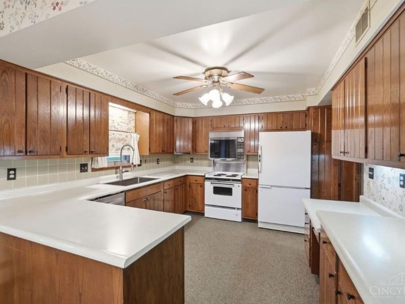 113 Dorset Drive, Middletown, OH 45044 Photo 13