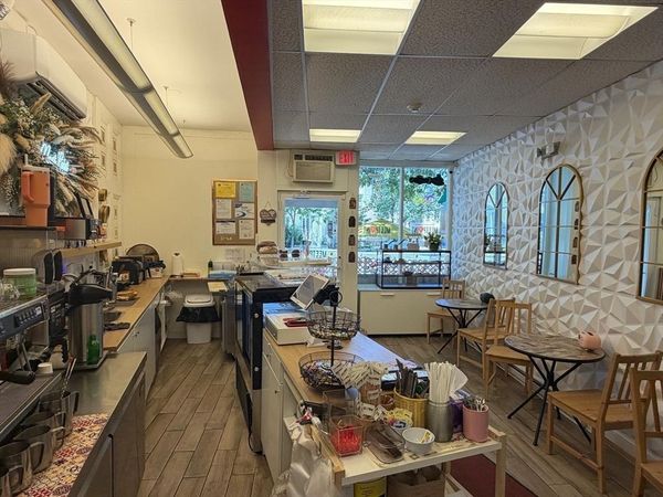 3 Kendall, Brookline, MA 02445