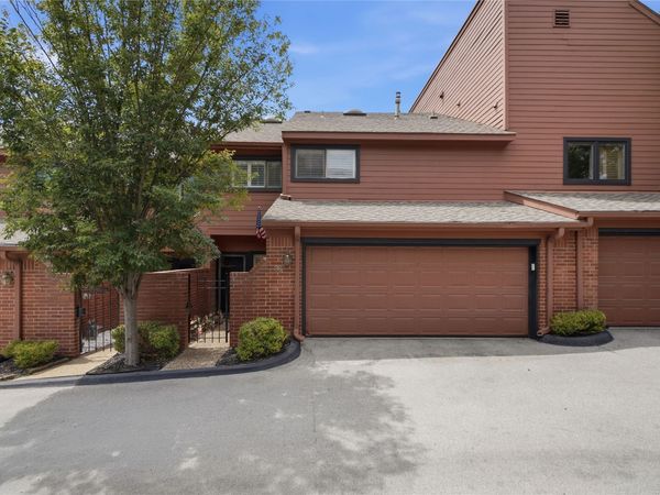 36 Woodward Boulevard, Unit 200-17, Tulsa, OK 74114
