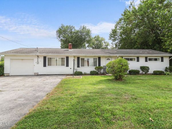 1430 Clough Street, Bowling Green, OH 43402