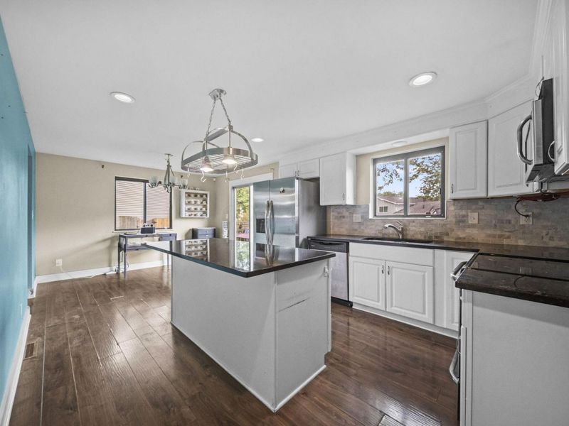 5715 Blinnton Place , Columbus, OH 43235 Photo 7