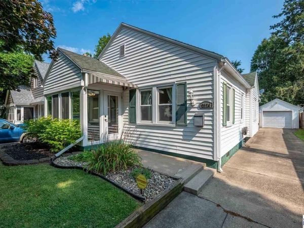 2524 Deming Street, Terre Haute, IN 47803