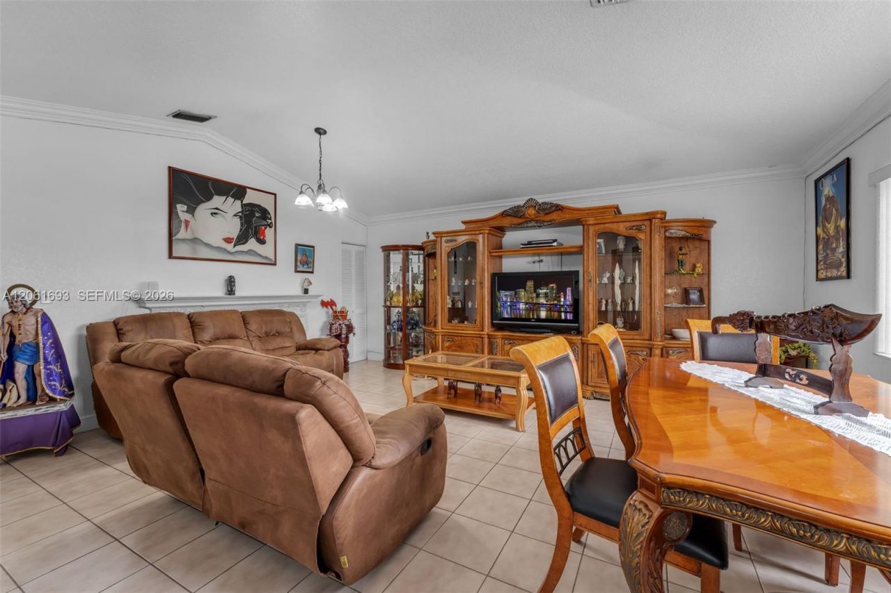 14726 SW 82nd Ter , Miami, FL 33193 Photo