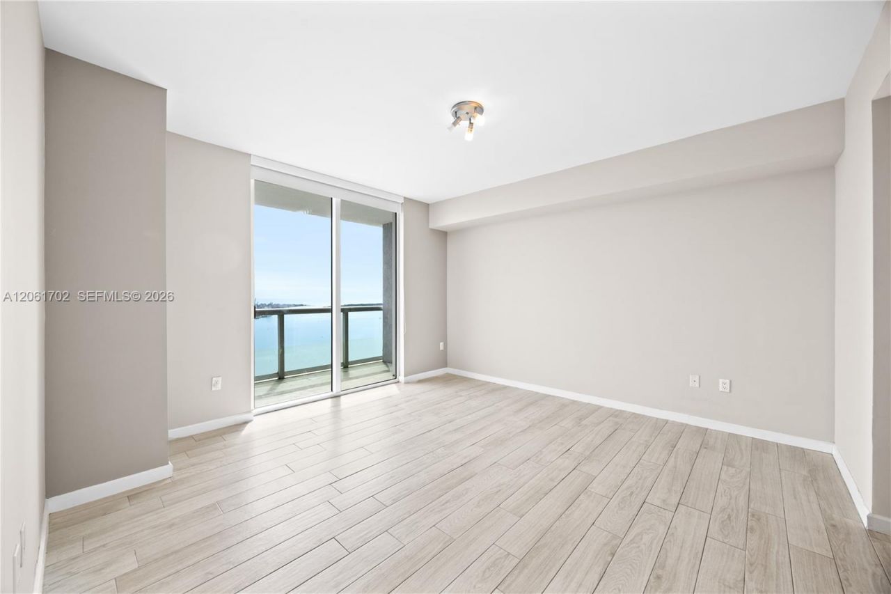 50 Biscayne Blvd , Unit 4706, Miami, FL 33132 Photo