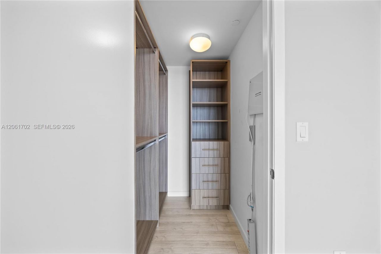 50 Biscayne Blvd , Unit 4706, Miami, FL 33132 Photo