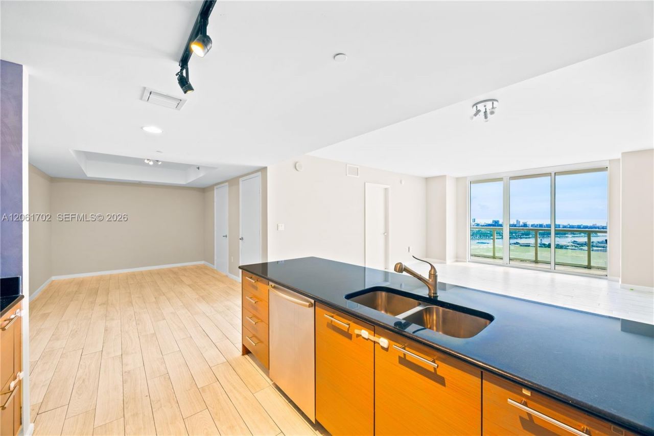 50 Biscayne Blvd , Unit 4706, Miami, FL 33132 Photo