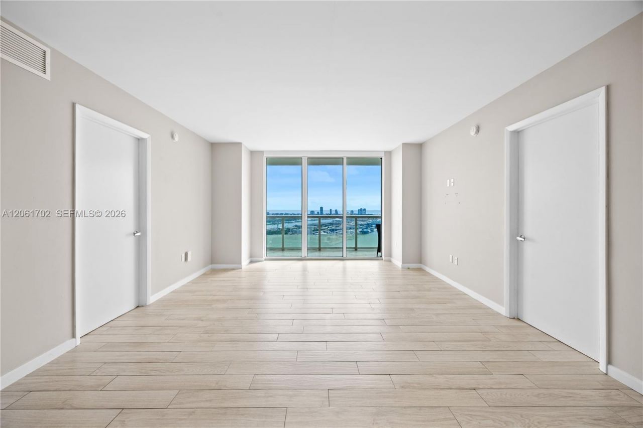 50 Biscayne Blvd , Unit 4706, Miami, FL 33132 Photo