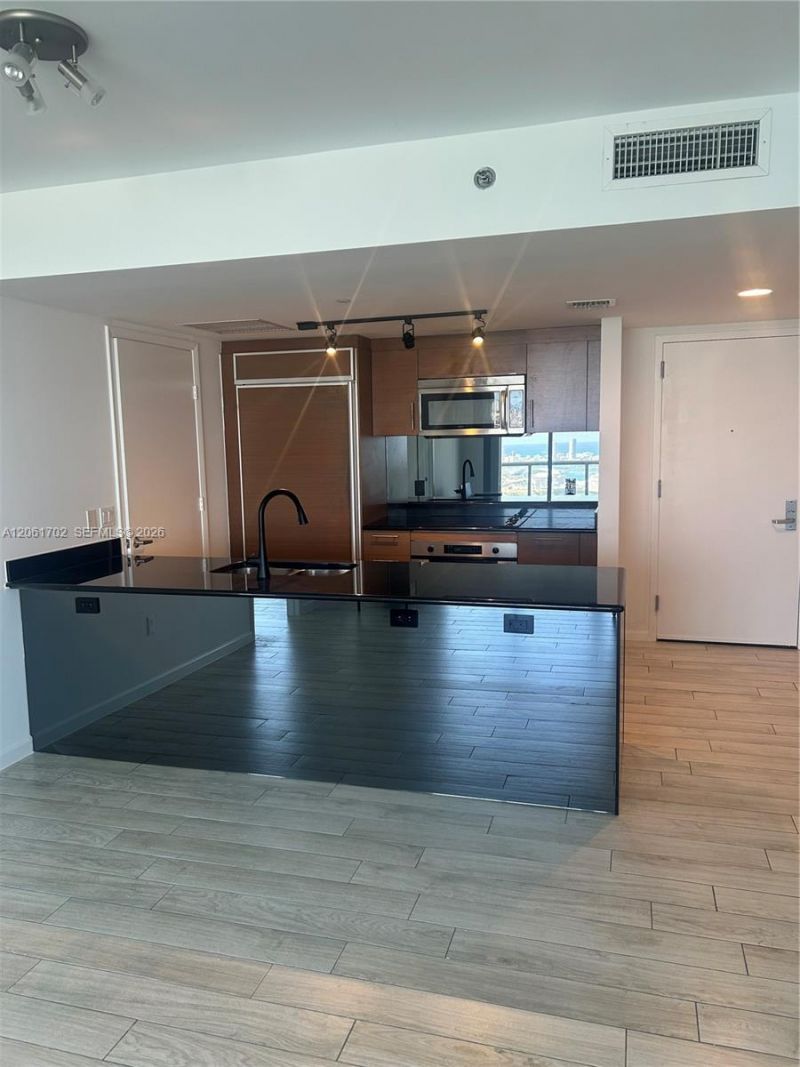50 Biscayne Blvd , Unit 4706, Miami, FL 33132 Photo