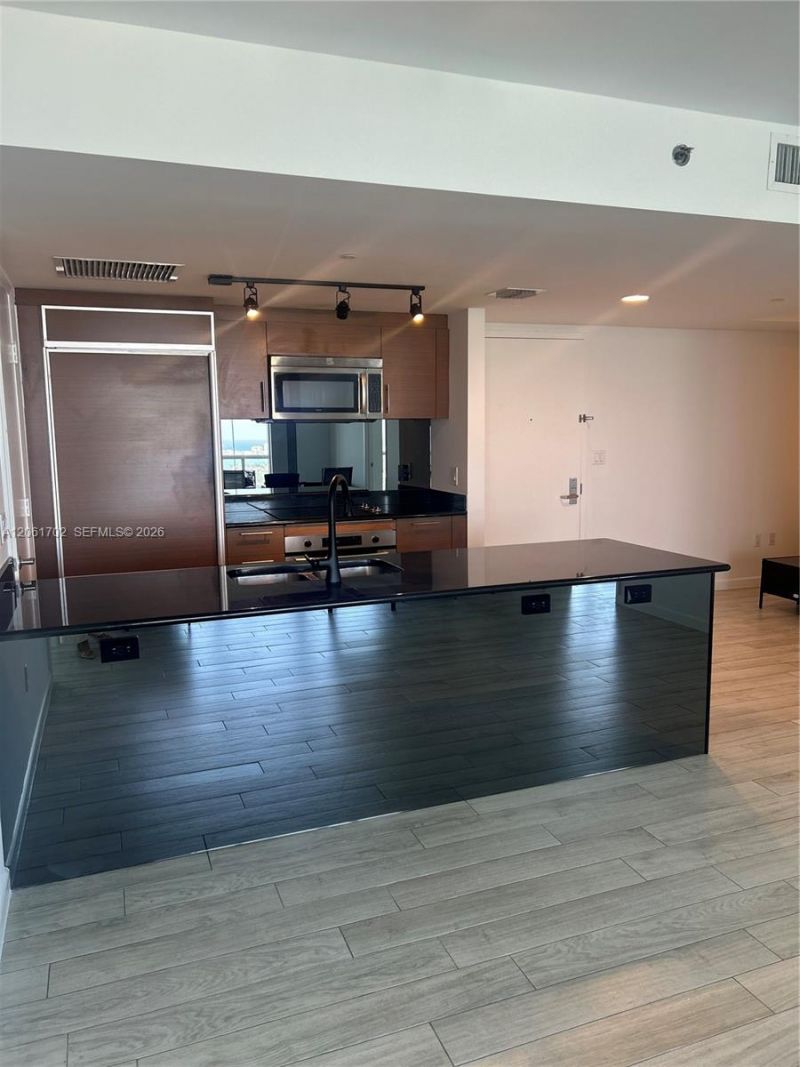 50 Biscayne Blvd , Unit 4706, Miami, FL 33132 Photo