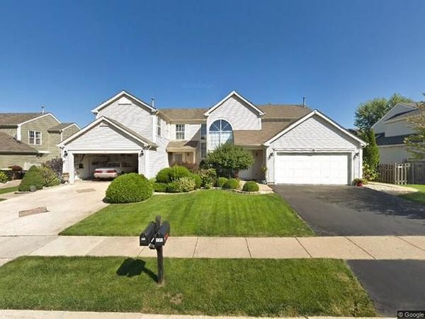 113 Arbor Drive , Carol Stream, IL 60188