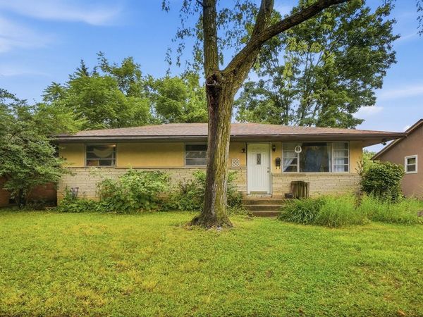 1738 Bostwick Road , Columbus, OH 43227