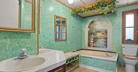 4692 W Leonesio Drive, Sun Valley, NV 89433 Photo