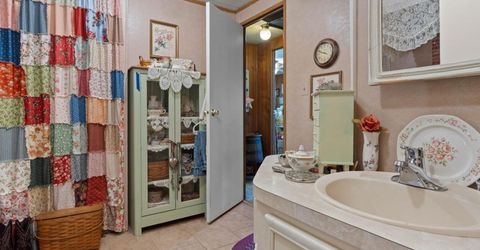 4692 W Leonesio Drive, Sun Valley, NV 89433 Photo