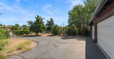 4692 W Leonesio Drive, Sun Valley, NV 89433 Photo