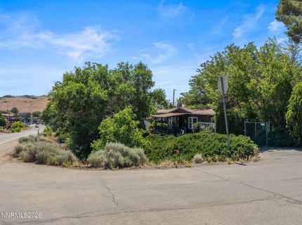 4692 W Leonesio Drive, Sun Valley, NV 89433 Photo