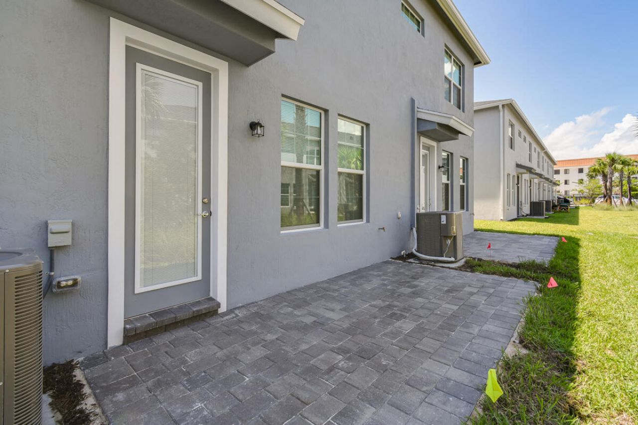 1841 SE Roxy Way, Stuart, FL 34996 Photo
