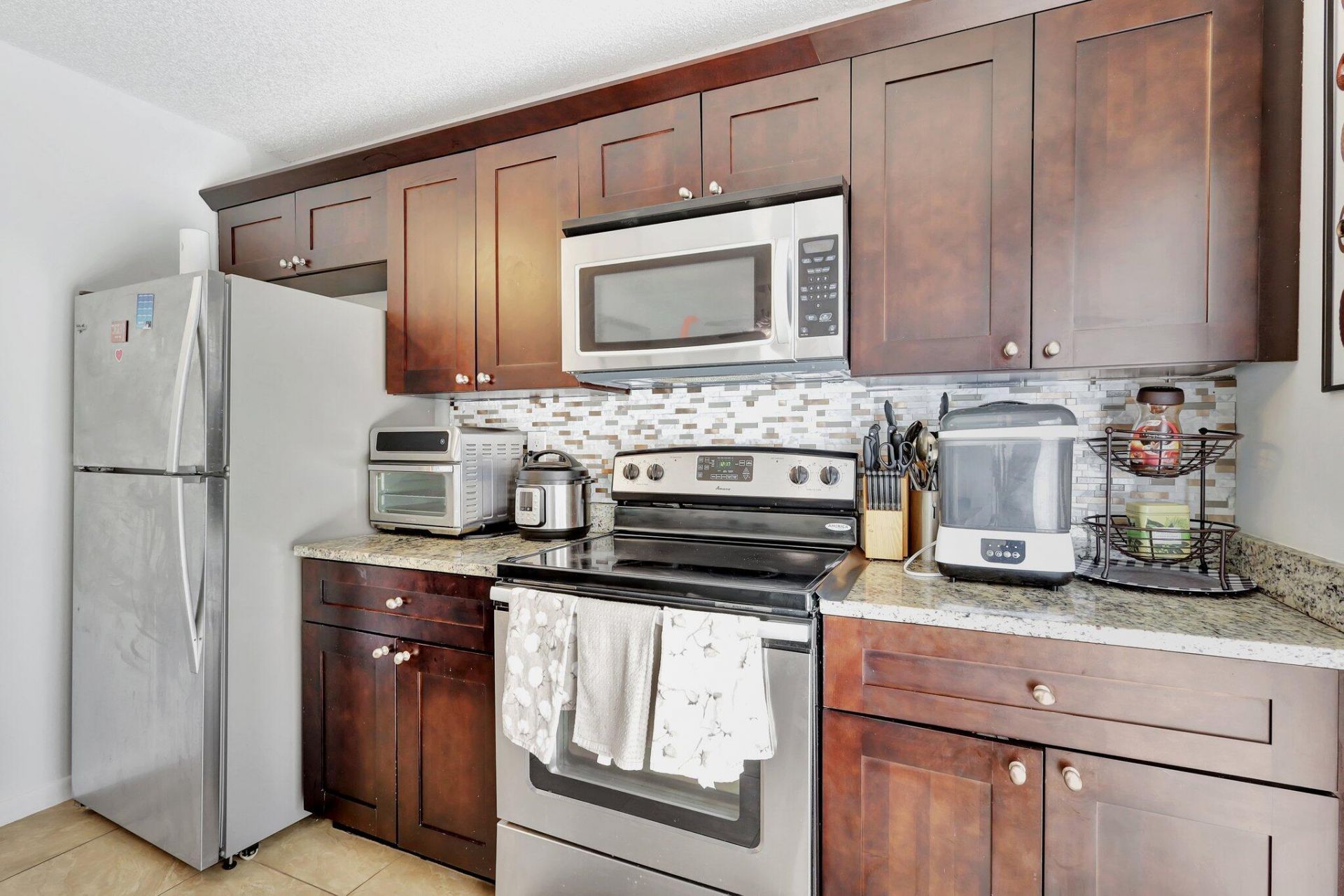5907 59th Way, West Palm Beach, FL 33409 Photo