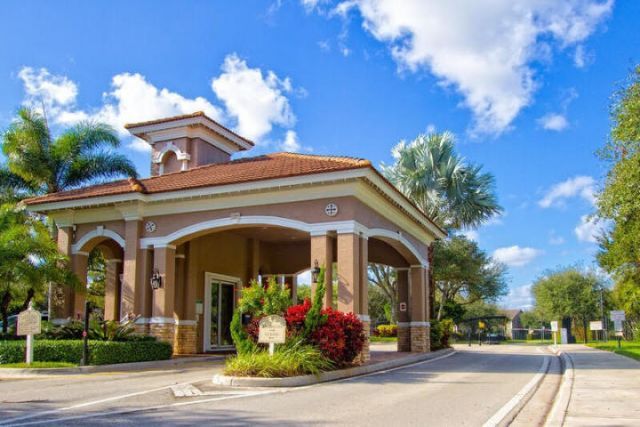 1215 Rosegate Boulevard, Riviera Beach, FL 33404 Photo