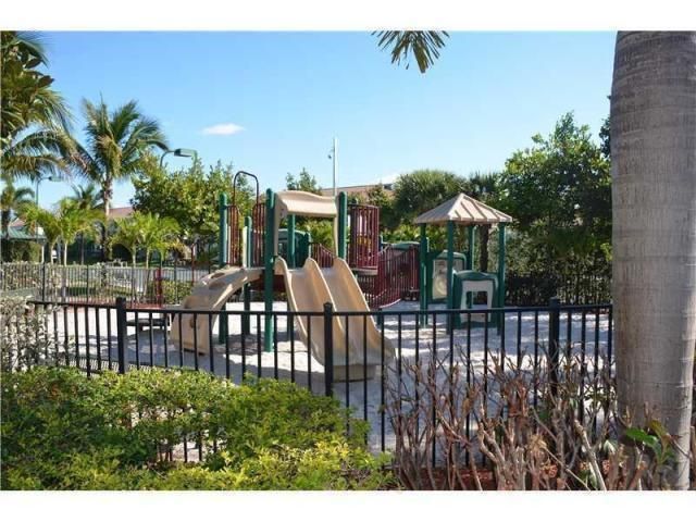 1215 Rosegate Boulevard, Riviera Beach, FL 33404 Photo