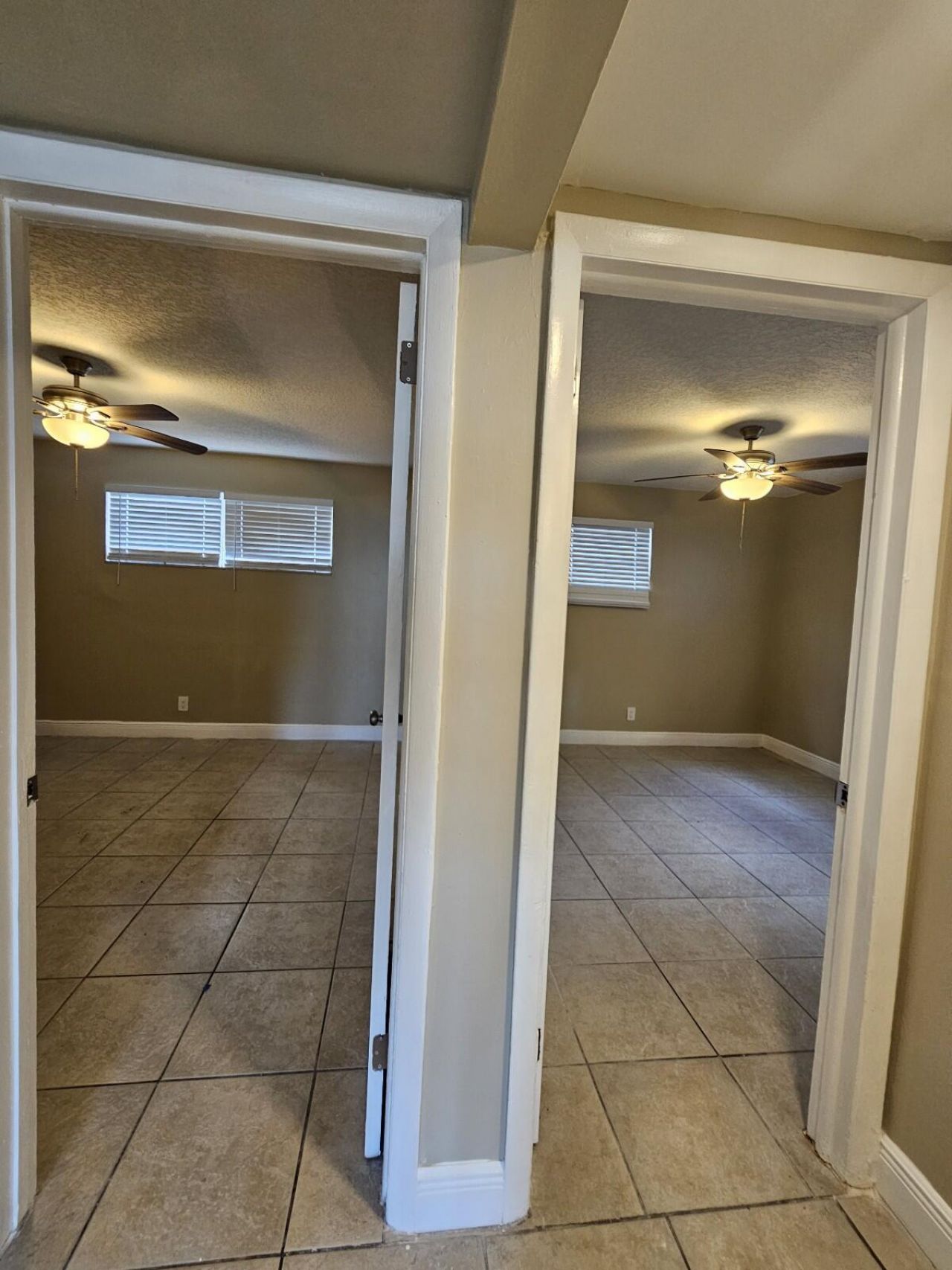 1200 W Blue Heron Boulevard, Unit 5, Riviera Beach, FL 33404 Photo