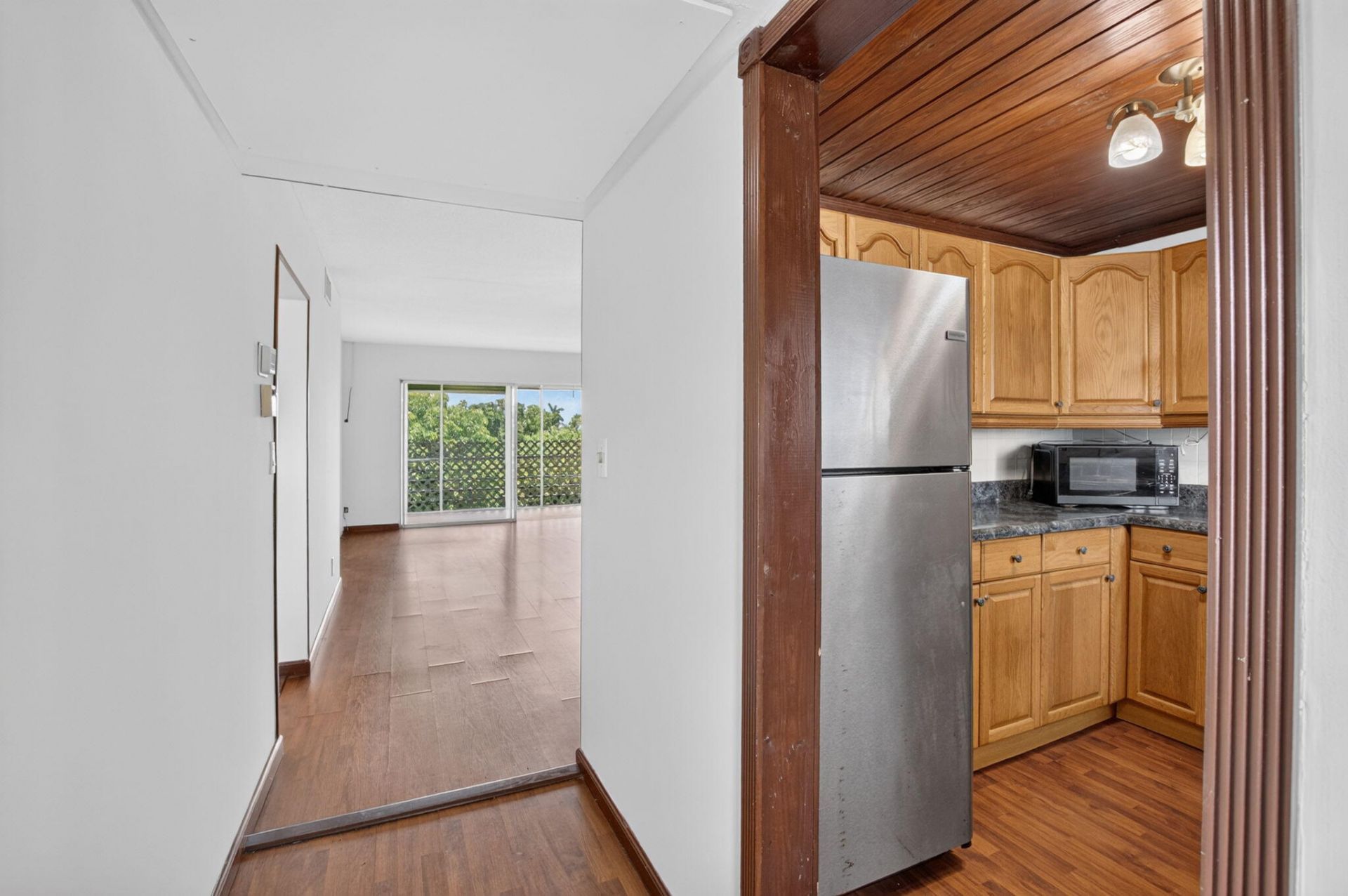 200 Waterway Drive S, Lantana, FL 33462 Photo