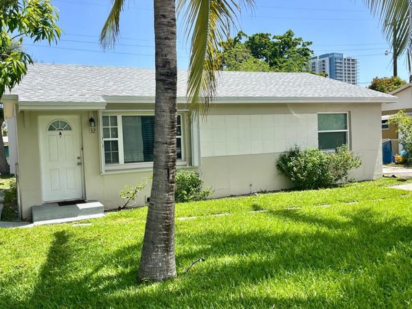 132 W 35th Street, Unit b, Riviera Beach, FL 33404