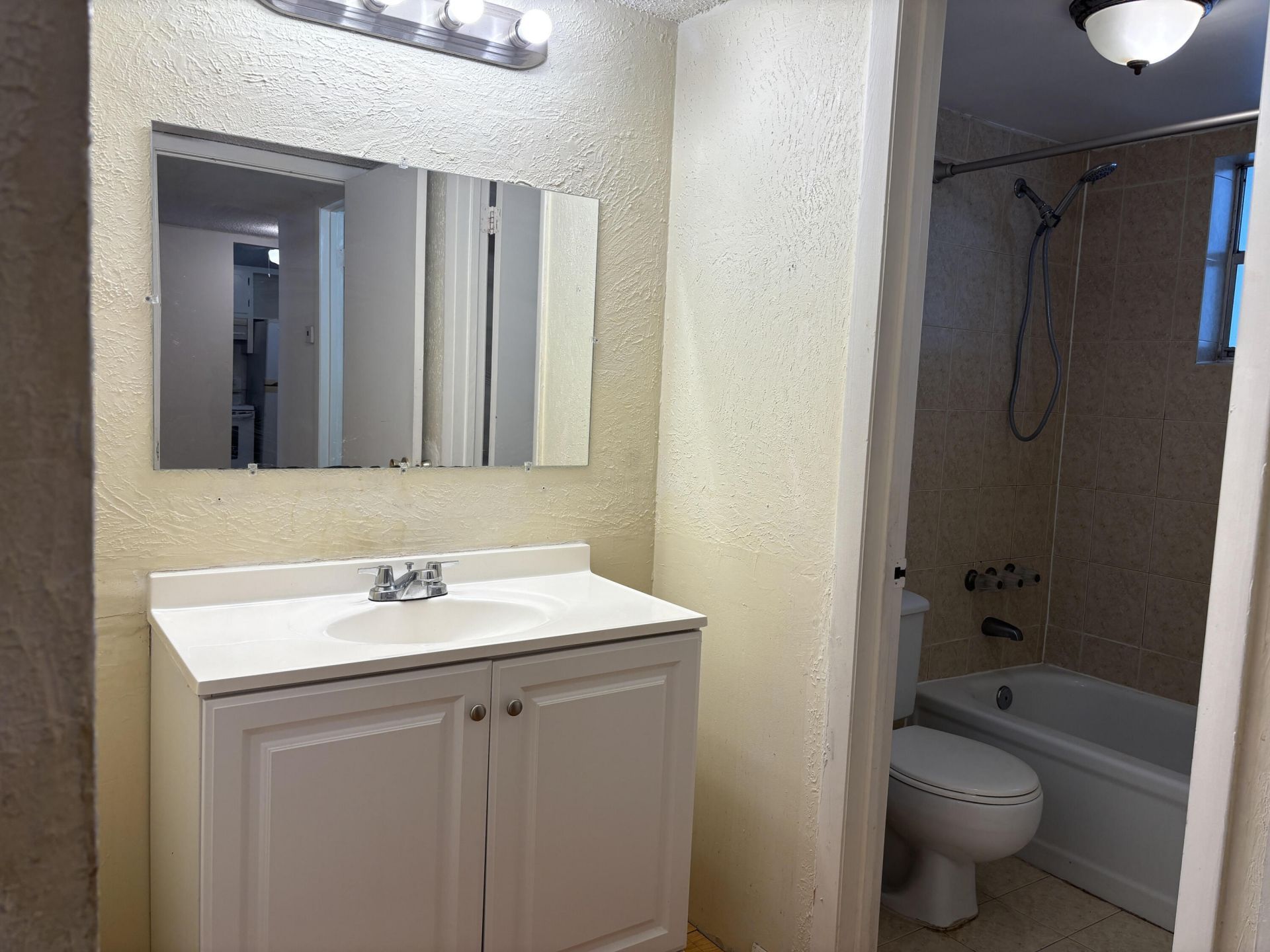 7501 NW 16th Street, Unit 3207, Plantation, FL 33313 Photo