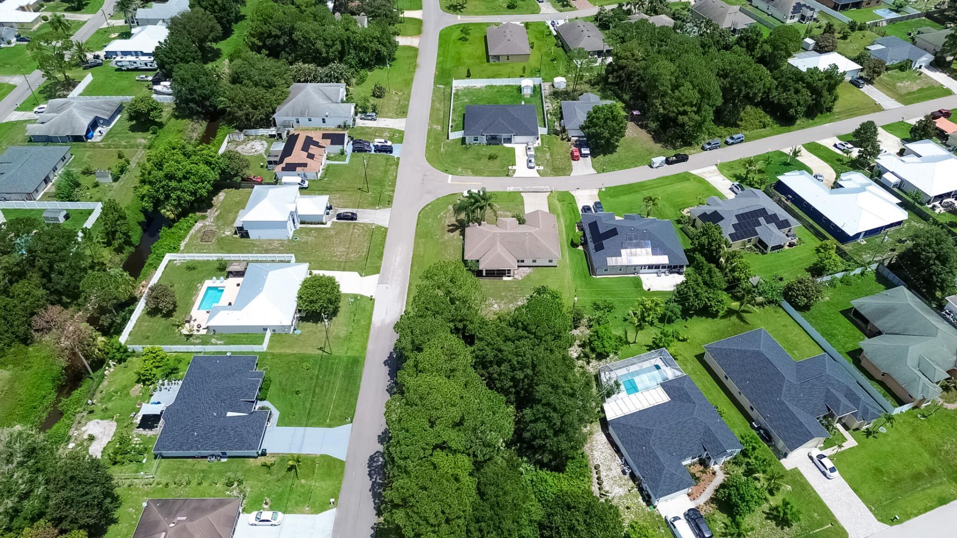 1392 SW Tadlock Avenue, Port Saint Lucie, FL 34953 Photo