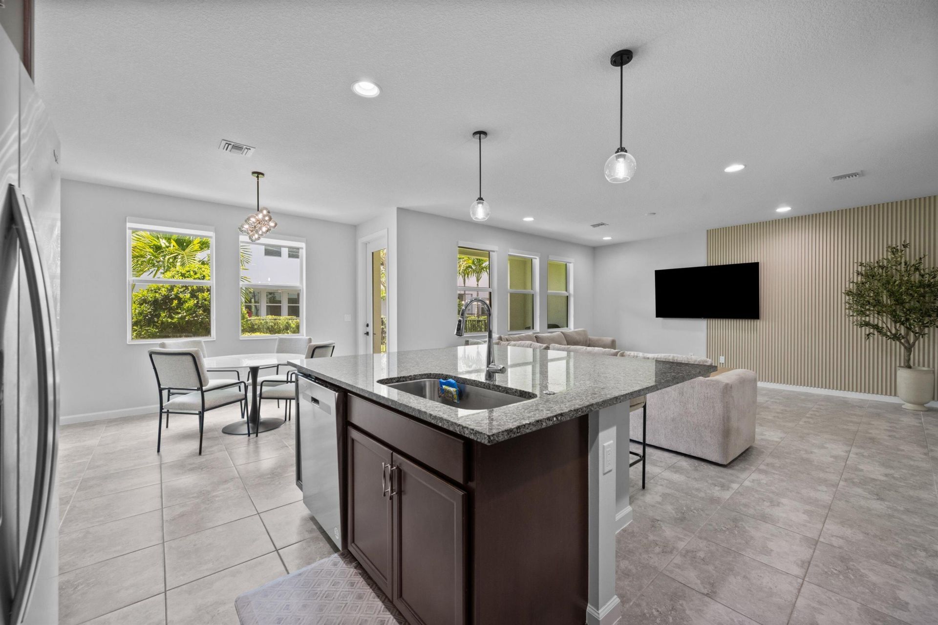 16412 Millenium Court, The Acreage, FL 33470 Photo