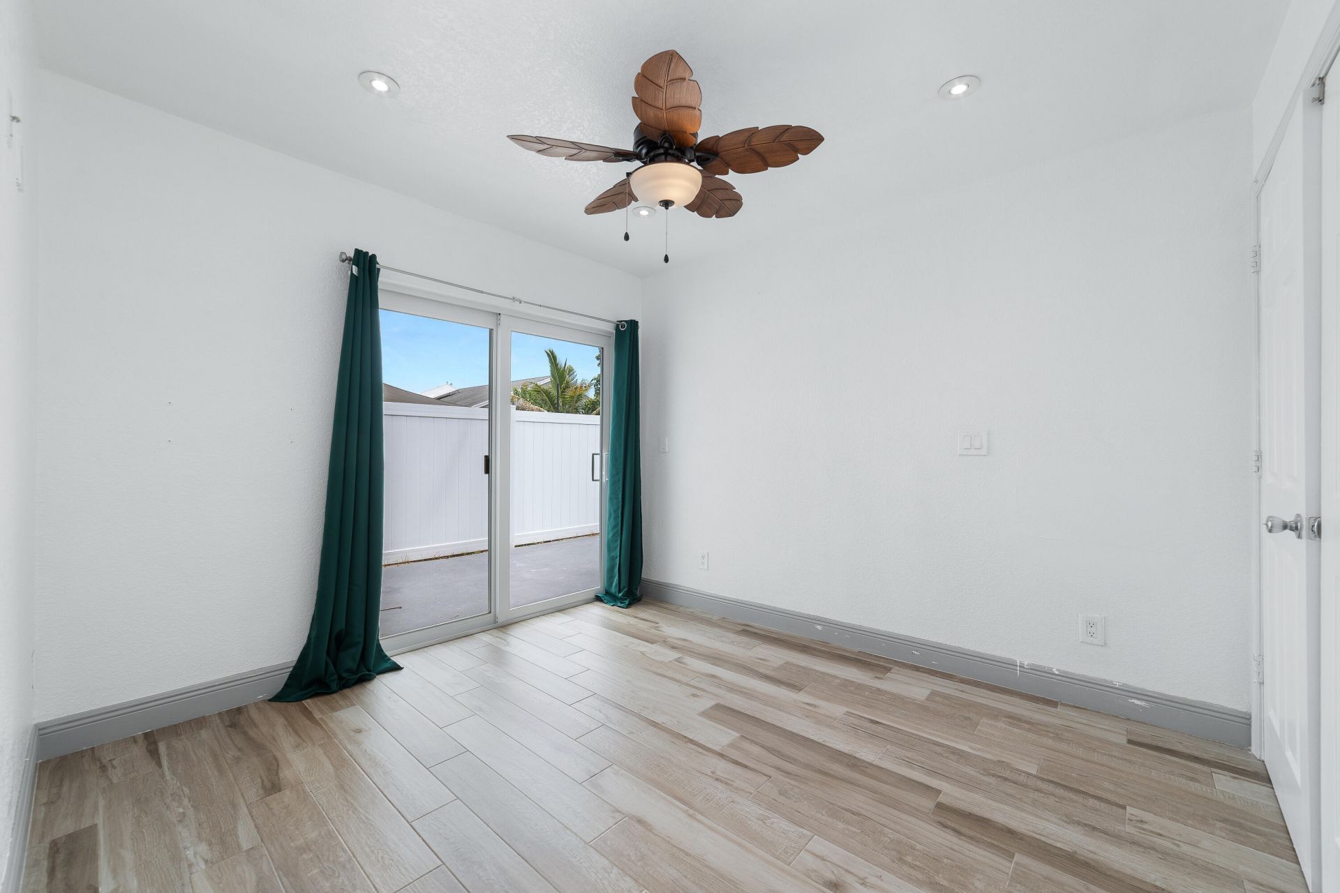 7 Cardiff Way, Boynton Beach, FL 33426 Photo