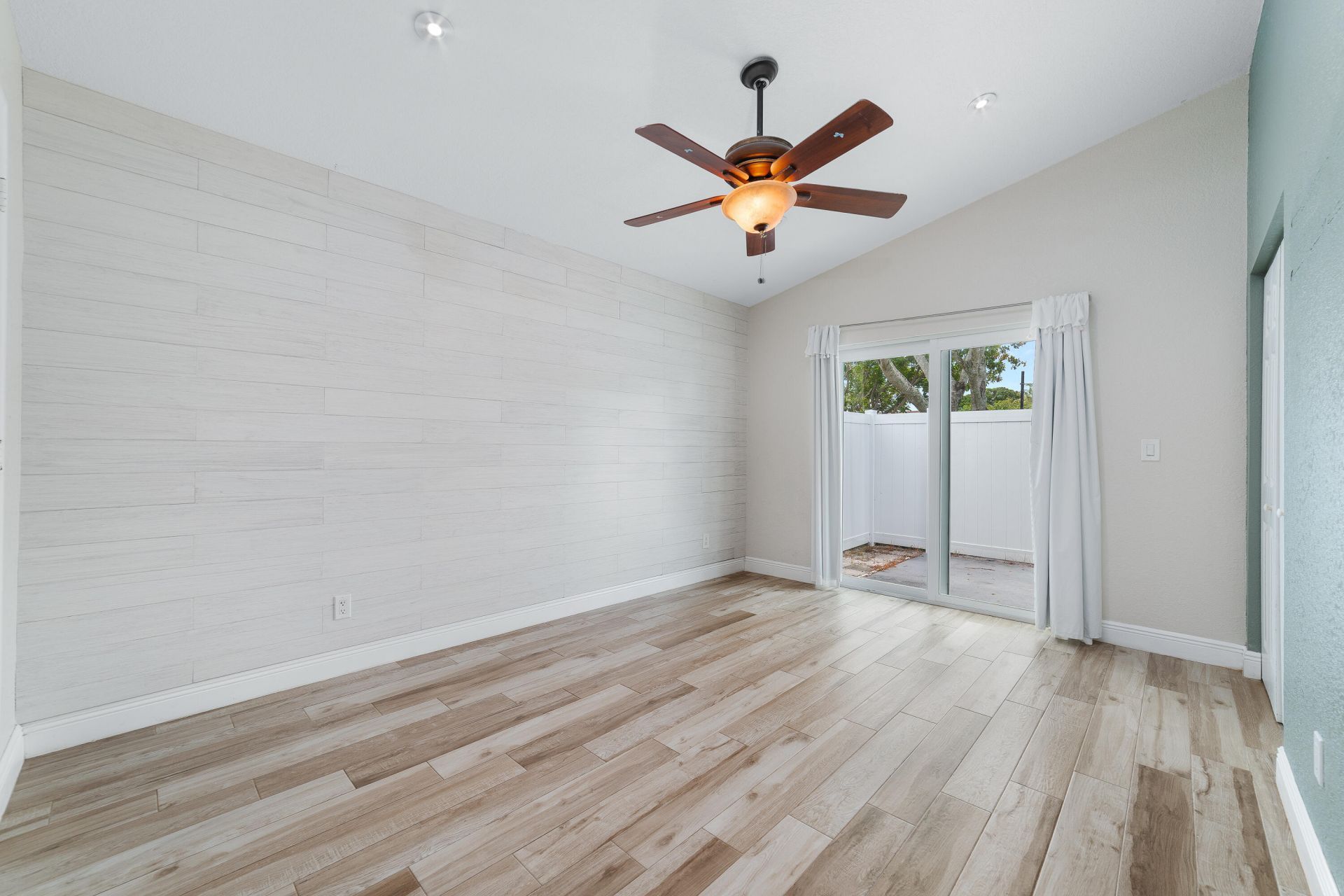 7 Cardiff Way, Boynton Beach, FL 33426 Photo