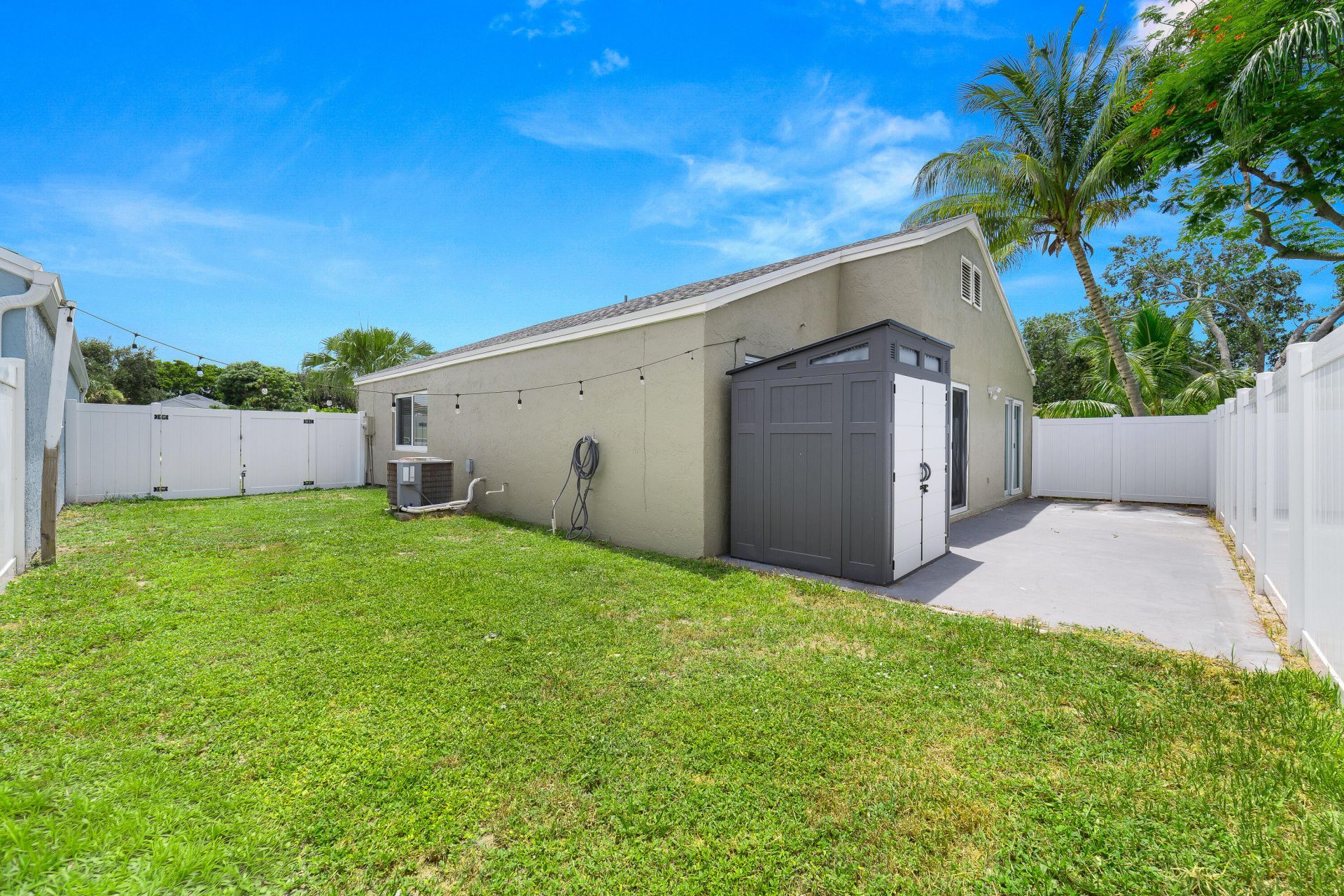 7 Cardiff Way, Boynton Beach, FL 33426 Photo