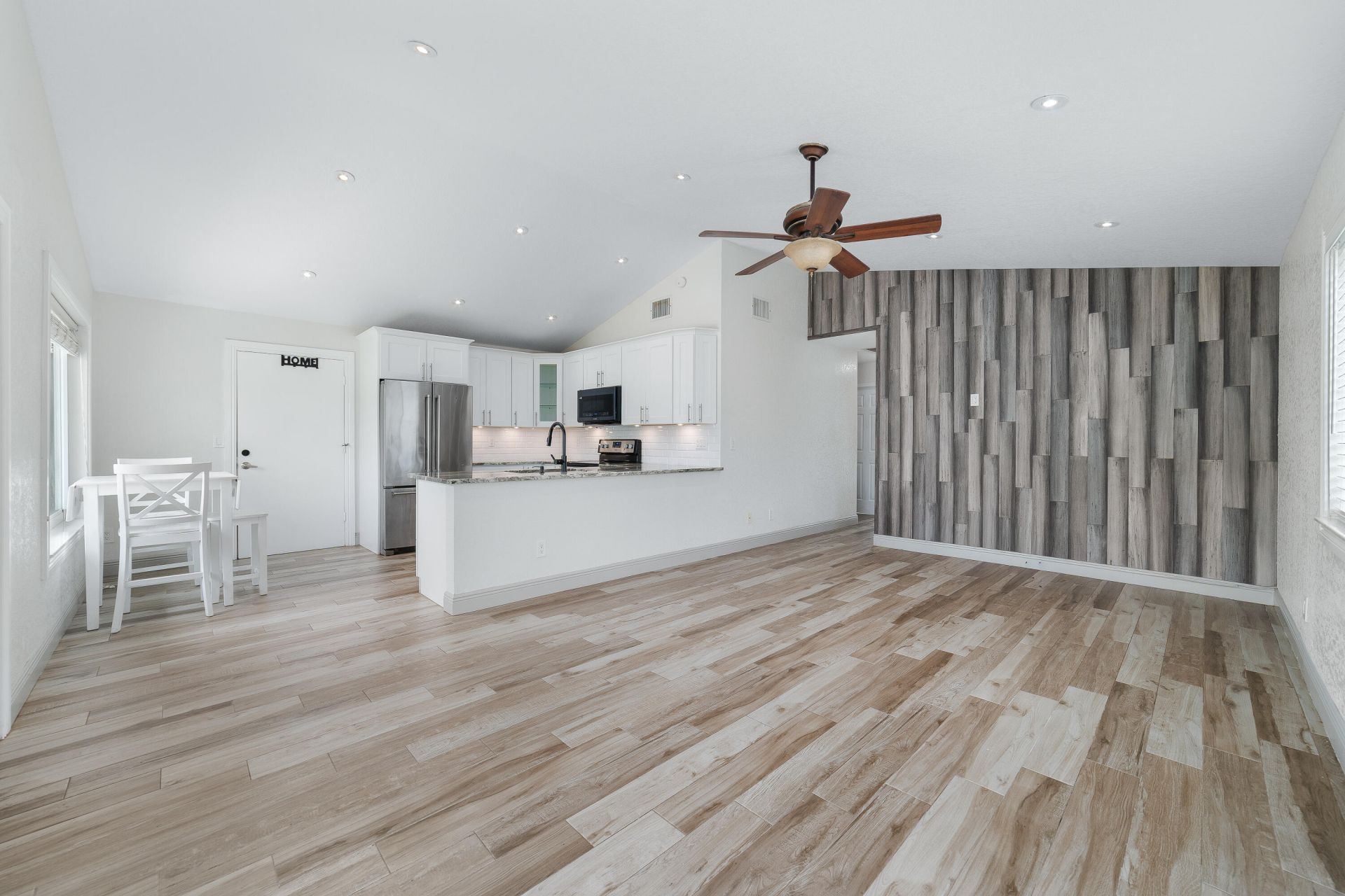 7 Cardiff Way, Boynton Beach, FL 33426 Photo