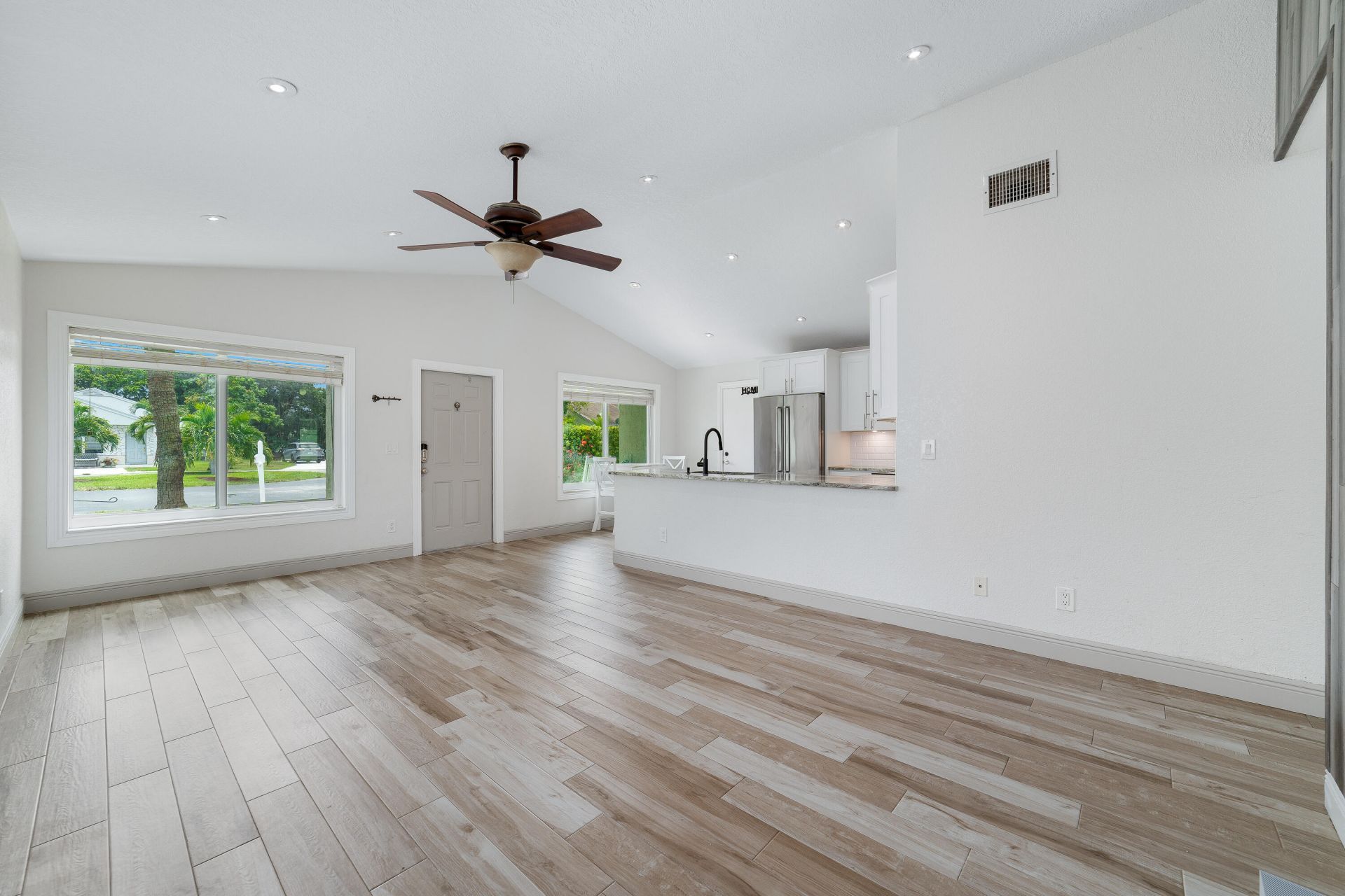 7 Cardiff Way, Boynton Beach, FL 33426 Photo
