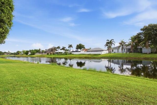 2201 SE Bowie Street, Port Saint Lucie, FL 34952 Photo