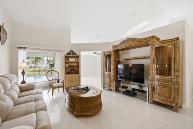 2201 SE Bowie Street, Port Saint Lucie, FL 34952 Photo