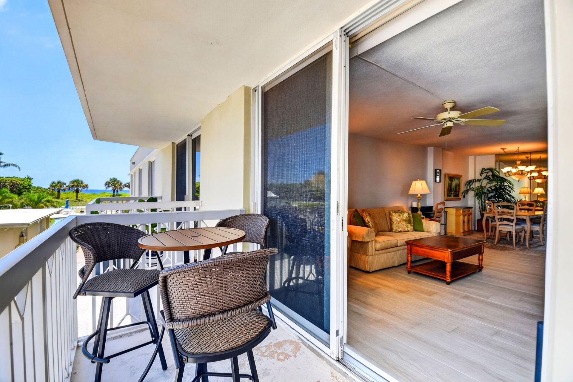 125 S Ocean Avenue, Unit 211, Palm Beach Shores, FL 33404 Photo