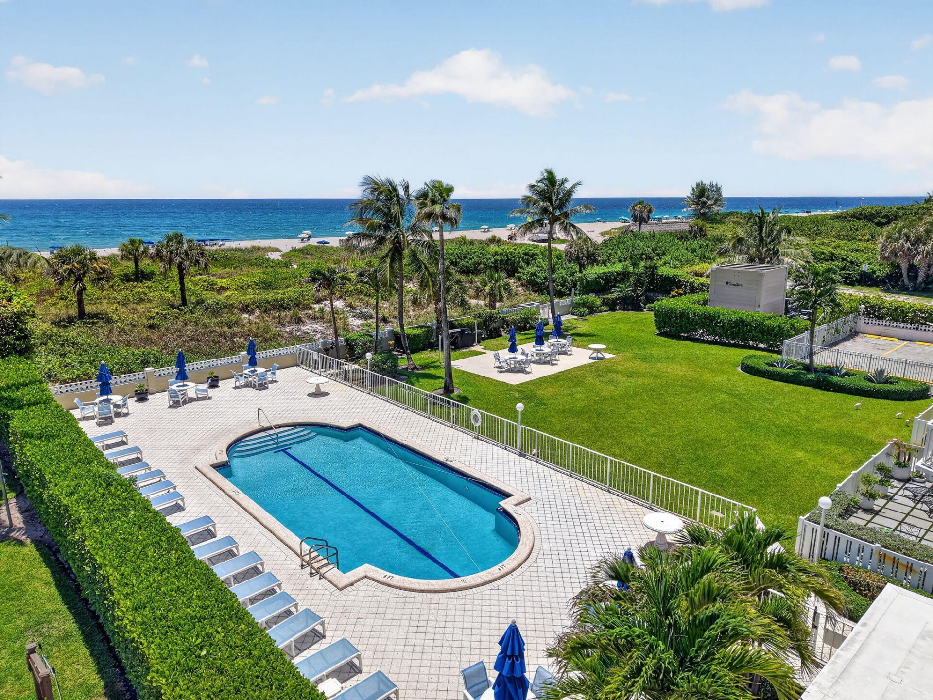 125 S Ocean Avenue, Unit 211, Palm Beach Shores, FL 33404 Photo