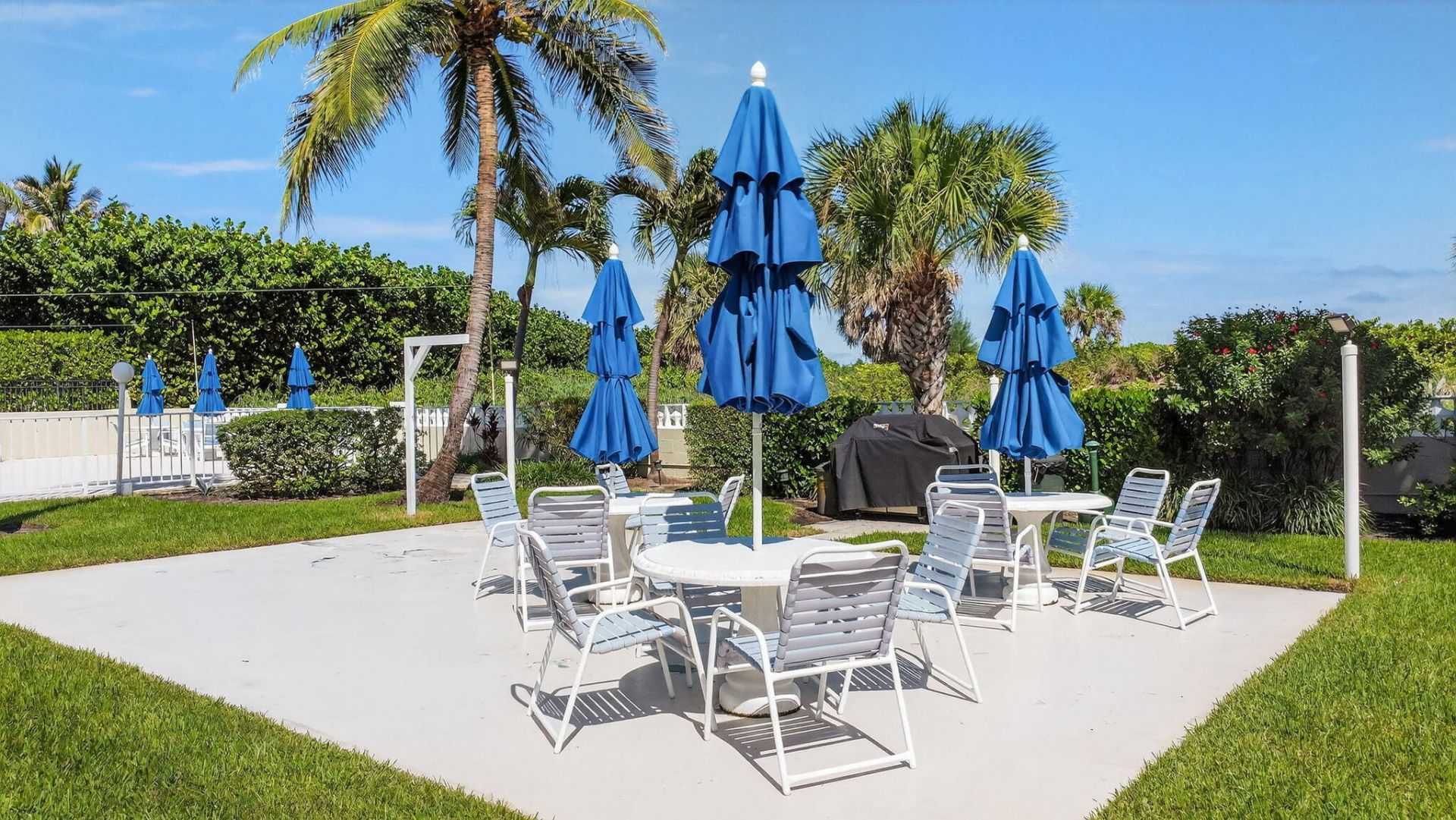125 S Ocean Avenue, Unit 211, Palm Beach Shores, FL 33404 Photo