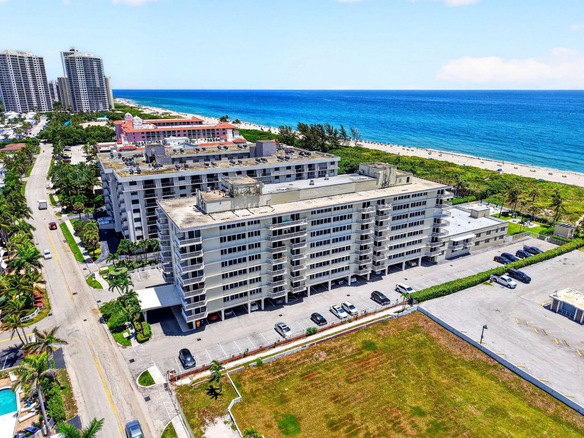 125 S Ocean Avenue, Unit 211, Palm Beach Shores, FL 33404 Photo