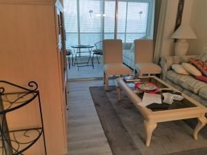 6795 Huntington Lane, Unit 405, Delray Beach, FL 33446 Photo