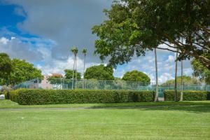 6795 Huntington Lane, Unit 405, Delray Beach, FL 33446 Photo