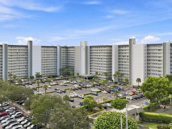 801 S Federal Highway, Unit 908, Pompano Beach, FL 33062